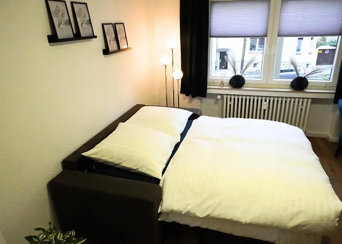 Living-Life, Klinik & Messe Vor Ort, Wlan, Netflix