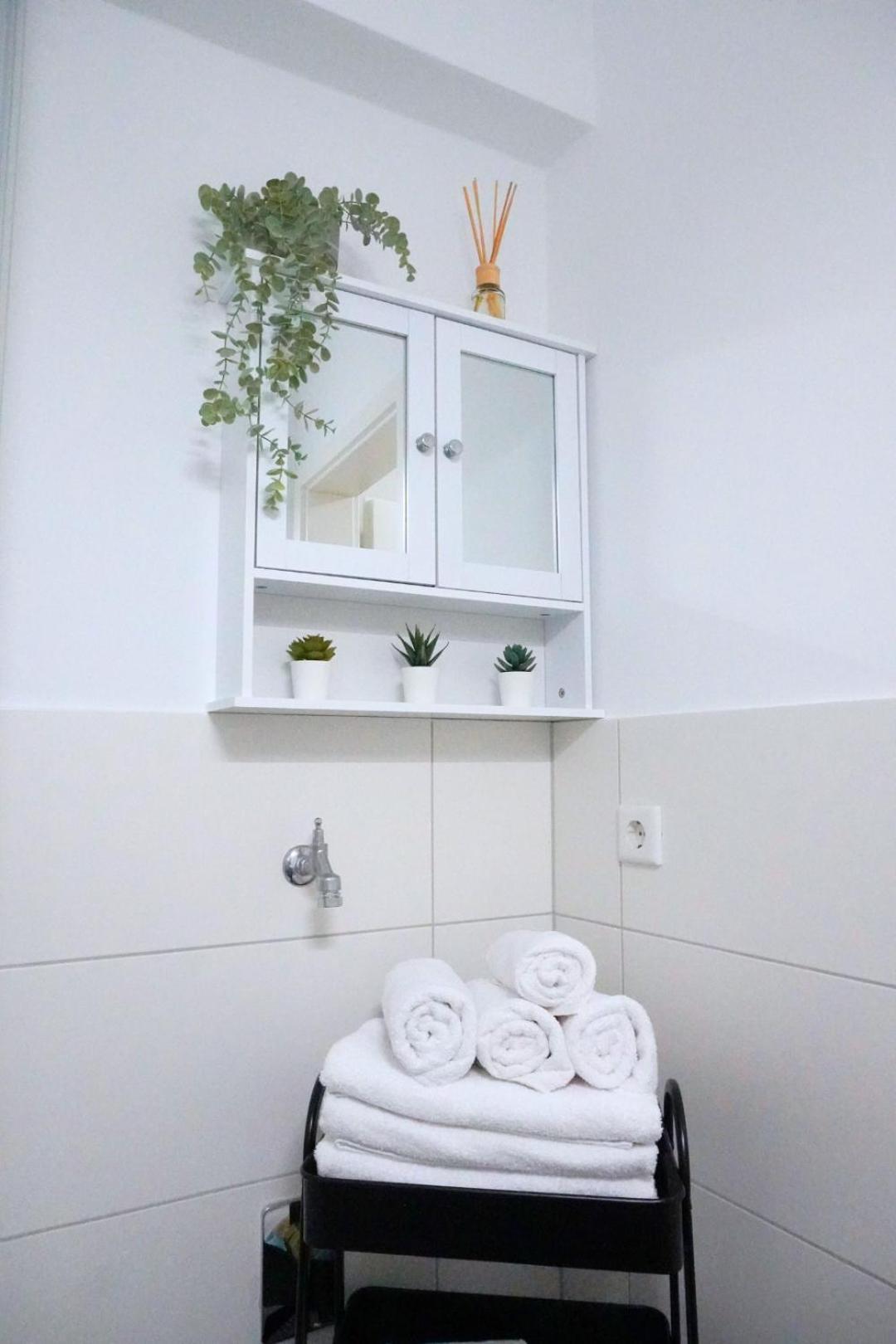 Apartment Living-life, Klinik & Messe Vor Ort, Wlan, Netflix Essen