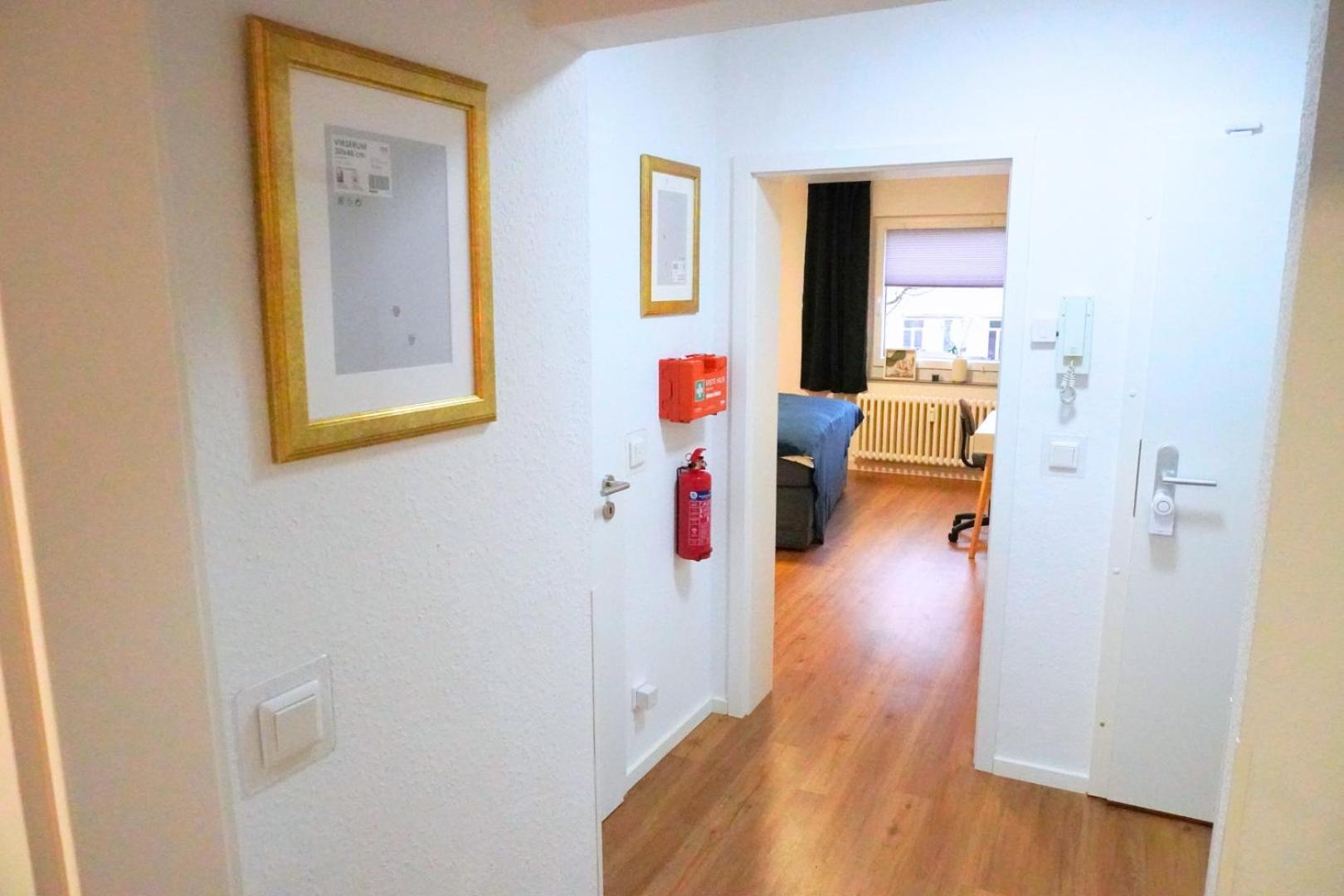 Living-life, Klinik & Messe Vor Ort, Wlan, Netflix Apartment